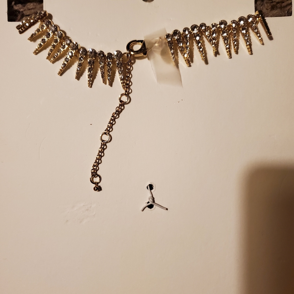 Express Necklace - Picture 5 of 5